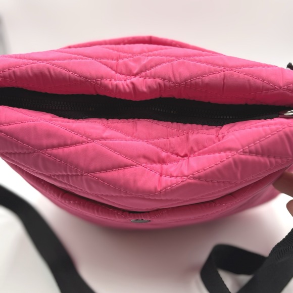 NWT Girlfriend Gear pink Puffer Quilt Large Dome Carry purse bag GLINDA WICKED - Picture 3 of 8